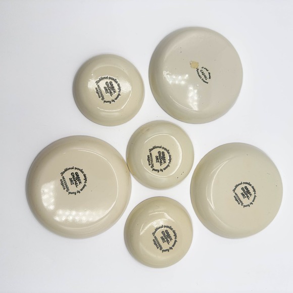 Greek Enamelware Plates Dishes Hand Painted Set Of Six Moissiadis Signed - Picture 8 of 12